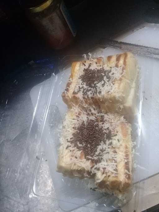 Roti Bakar Pisang Susu Ma'El 1