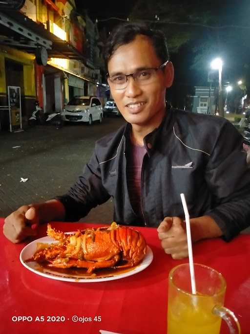 Seafood 69 Graha Raya Regency 10