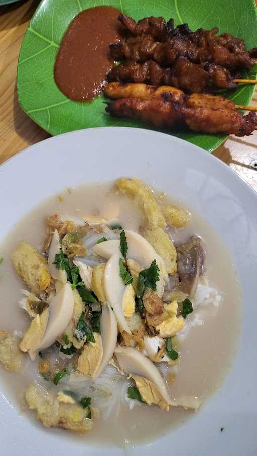 Soto Banjar & Sate Tulang Borneo Serpong 9