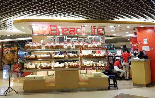 Breadlife Kuningan City 6