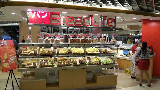 Breadlife Kuningan City 5