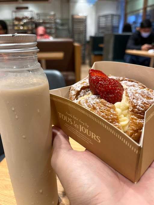 Tous Les Jours - Kota Kasablanka Mall 4