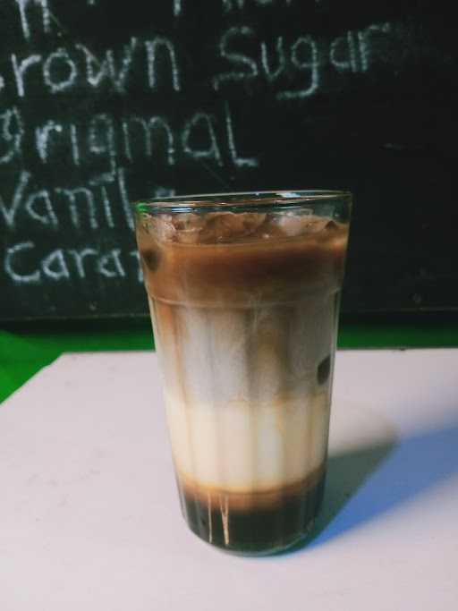 Angkringan Kopi Jenggo 8