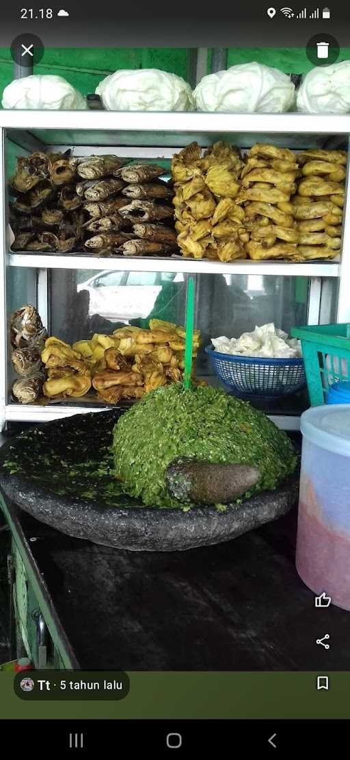 Ayam Bakar & Ayam Penyet Manunggal Jaya 7