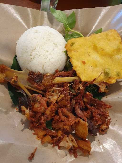 Bebek Goreng Haji Slamet | Satrio 8