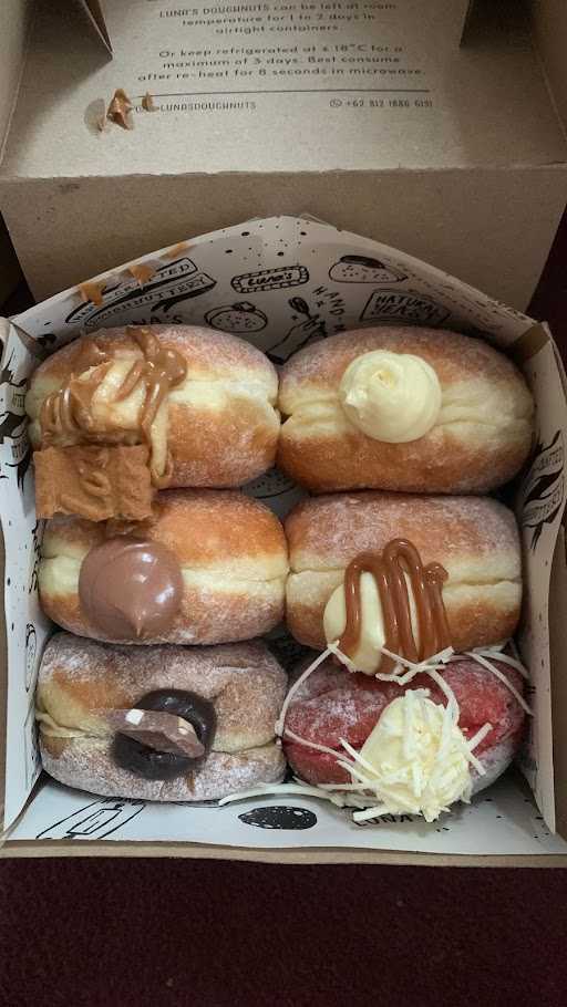 Luna's Doughnuts - Kota Kasablanka 8