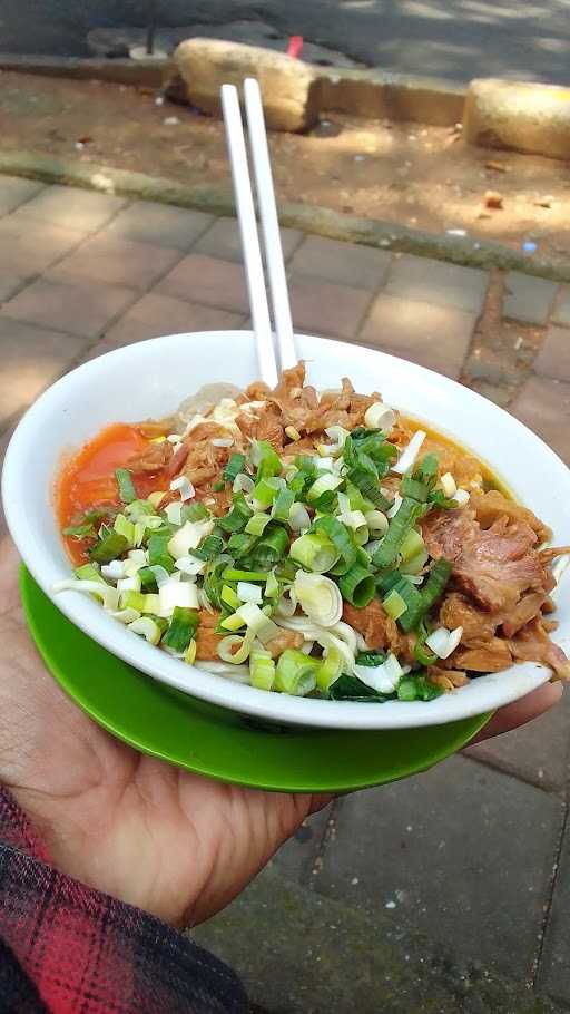 Mie Ayam Jl. Subang 9