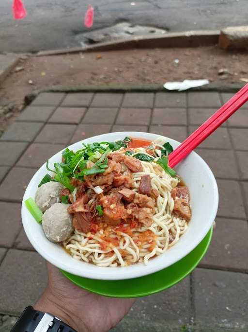 Mie Ayam Jl. Subang 10