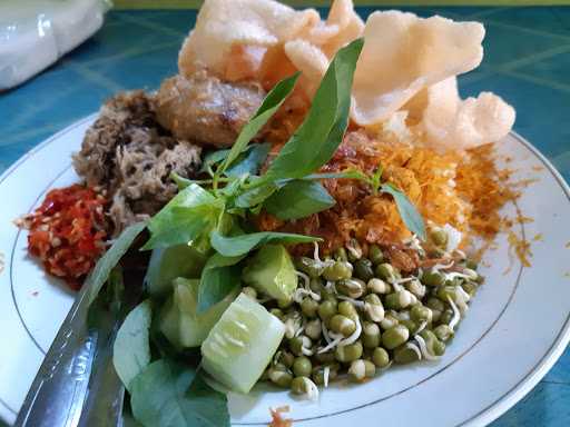 Nasi Ulam & Nasi Uduk Ibu Yoyo 6