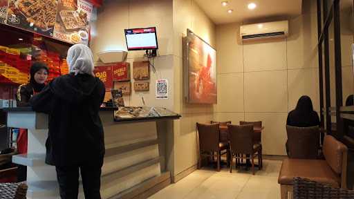 Pizza Hut Delivery - Phd Indonesia 8