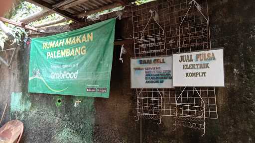 Rumah Makan Palembang 6