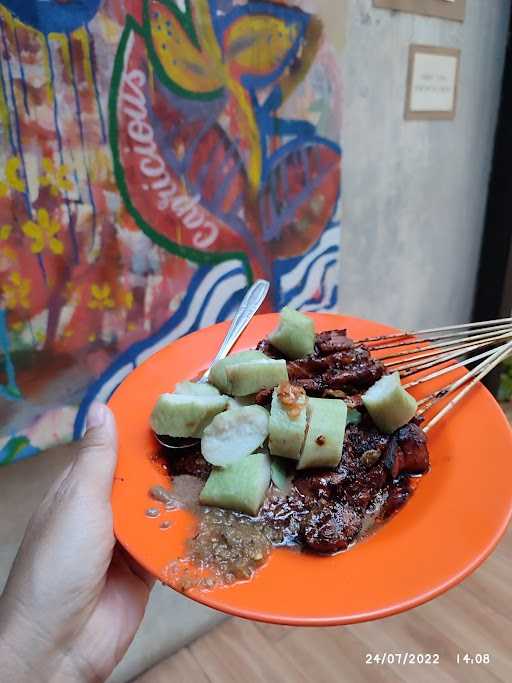 Sate Ayam /Soto Ayam Namarina 6