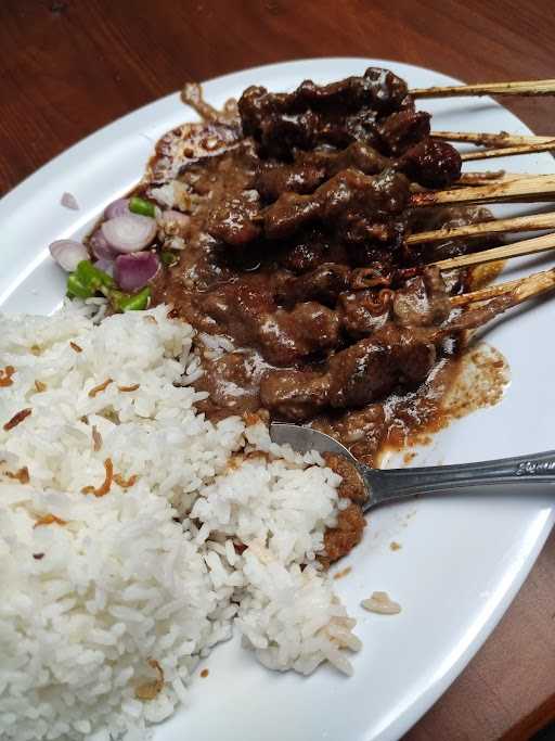 Sate Ayam /Soto Ayam Namarina 4