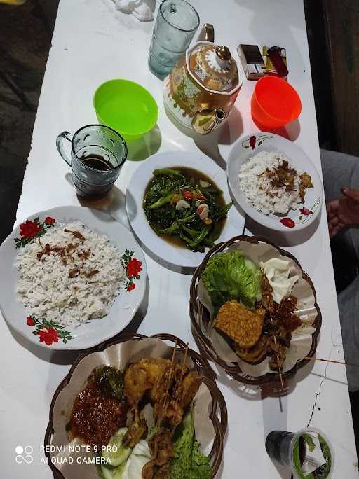 Warung Ibu Ani Soto Lamongan .Pecel Lele 1