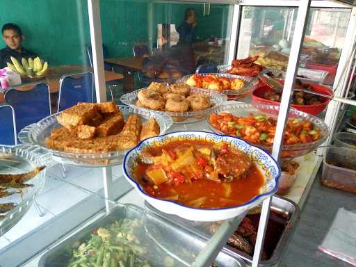 Warung Makan Banyumas 8