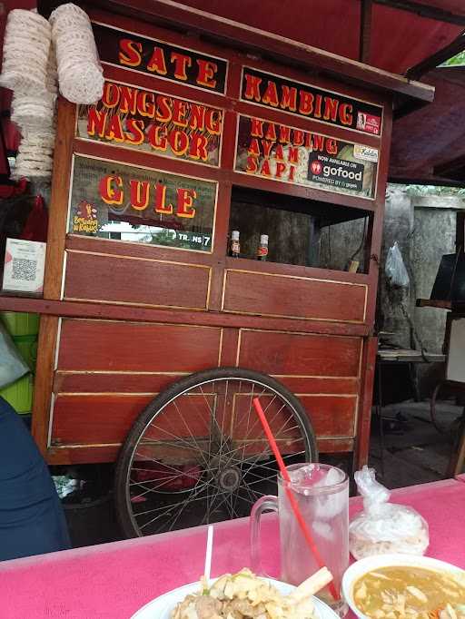 Warung Tongseng Pak Warsito 1