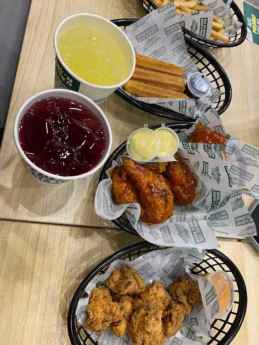 Wingstop Kuningan City Mall 4