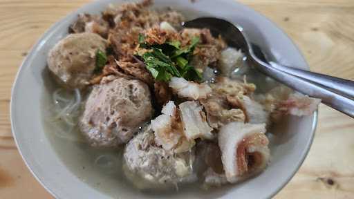 Mie Ayam Bakso Es Teler Karmila 8