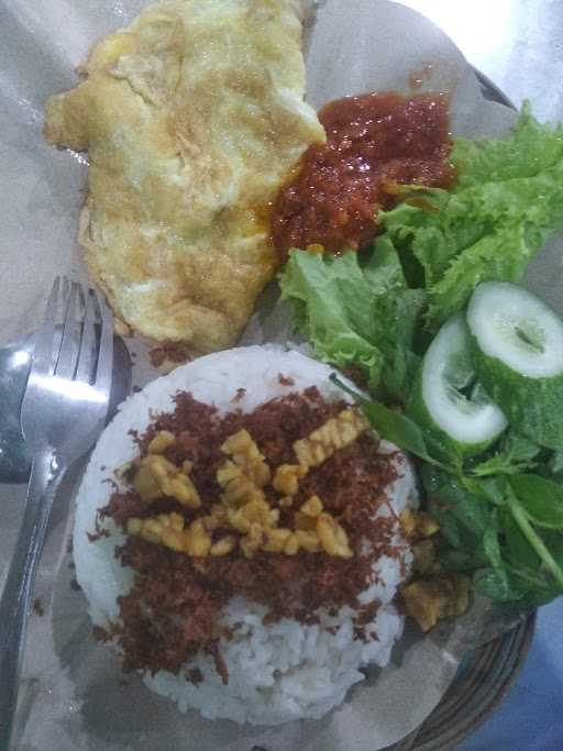 Pondok Makan Cemara 5