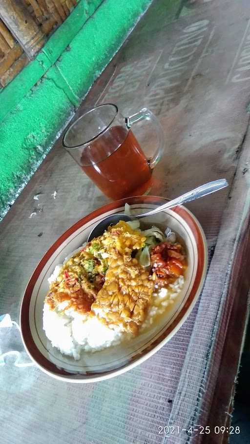 Warung Makan Angkringan Dan Lesehan 3 Ceret 3