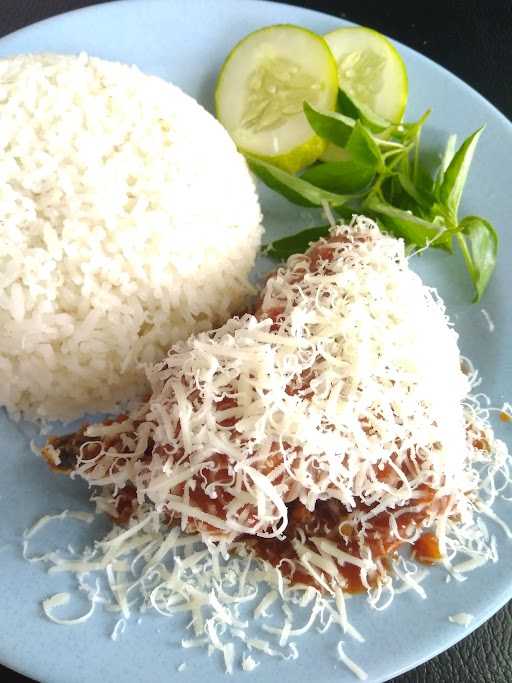 Ayam Goreng/Gepuk Bu Tri 5