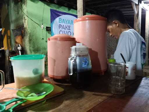 Ayam Tumbuk Pecel Lele Kang Ahmad 2