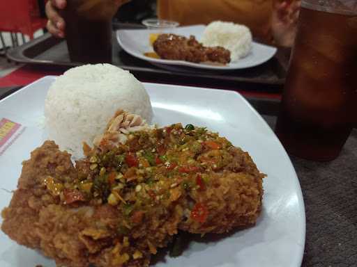 Rocket Chicken Gabusan 3