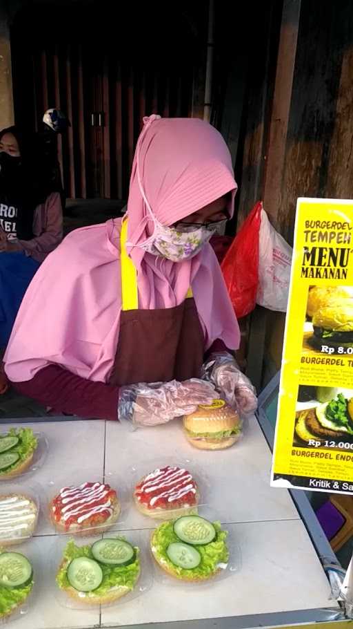 Outlet Burger Katja Burgerdeltempeh Seyegan 4