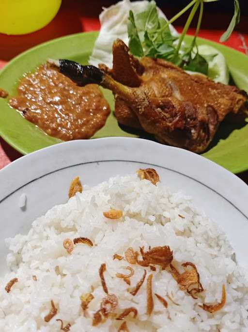 Nasi Uduk Bangkit 69 2