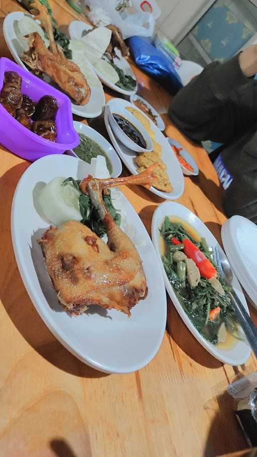 Bebek Goreng Pawito 7