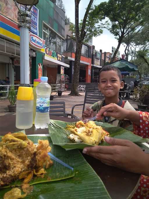 Restoran Garuda 10