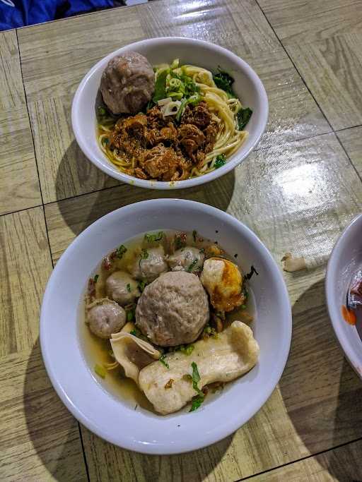 Lesehan Cuanki & Bakso Mercon 10