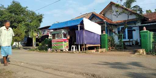 Warung Nasi Rames Yuni 7