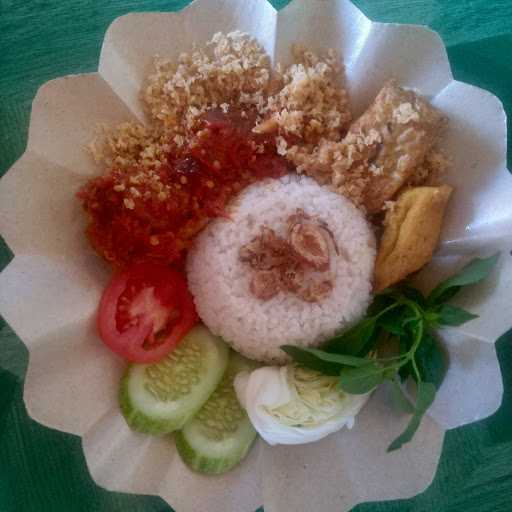 Warung Nasi Rames Yuni 1