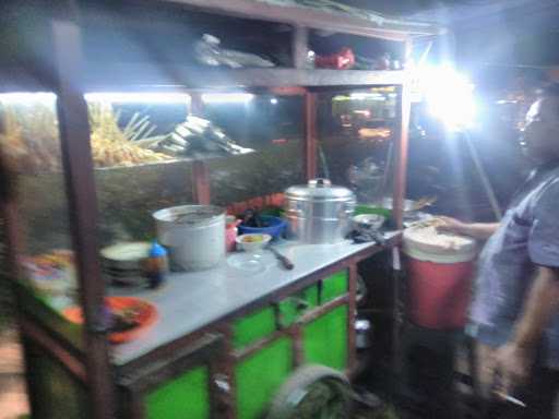 Sate Madura Pak Rossi 10