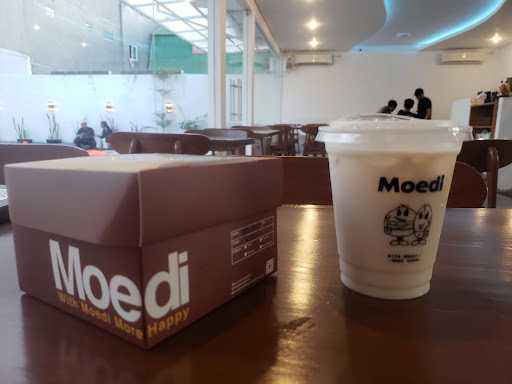 Moedi Burger And Coffee 1