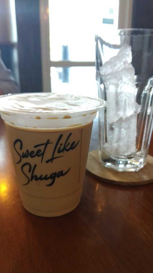 Sugarlust Cake & Coffee (Shuga Cafe) 9