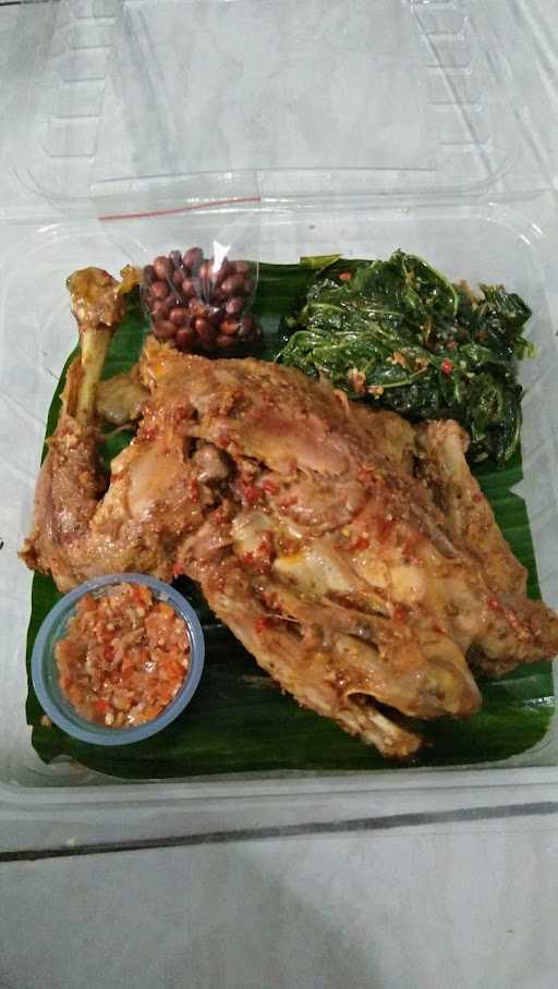 Ayam Betutu Akhi Made 4