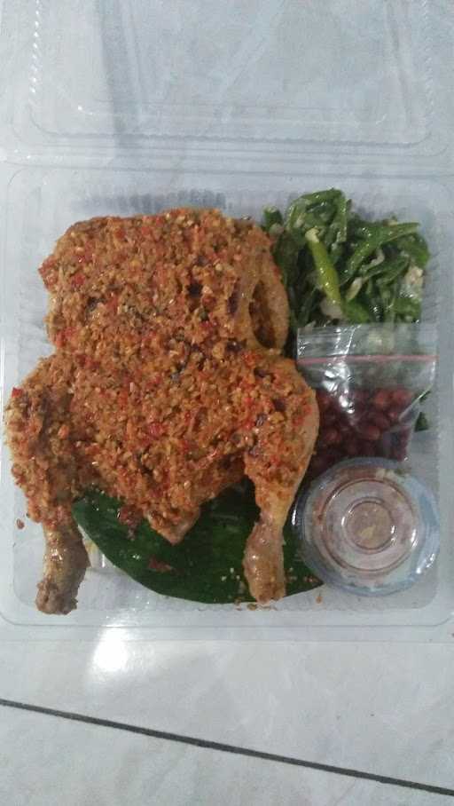 Ayam Betutu Akhi Made 5