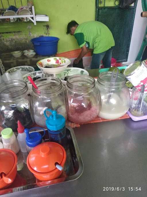 Bakso Solo Pojok Kantor Pos 1