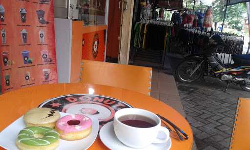 E Donat Bakery 2