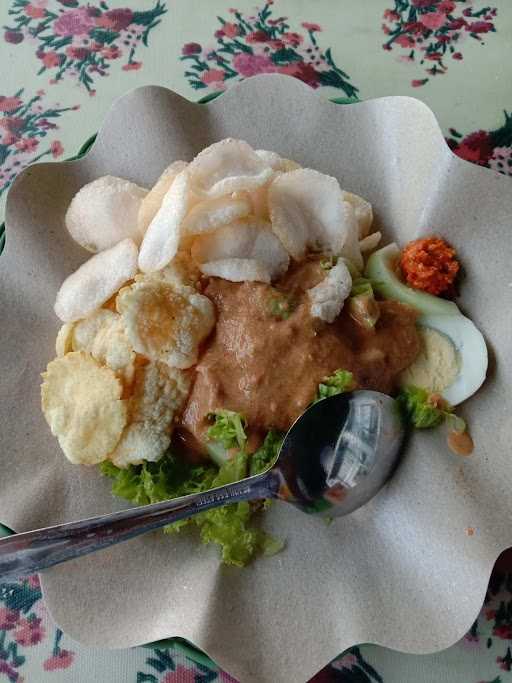 Gado Gado Dan Rujak Pak Robichan 1