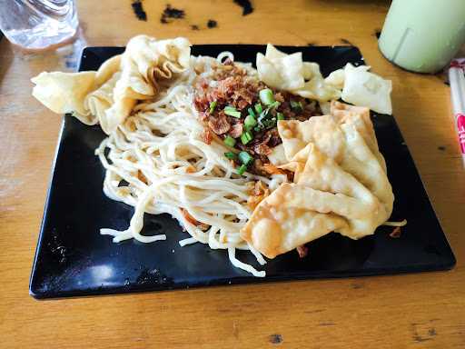 Mie Gacoan - Magersari 7