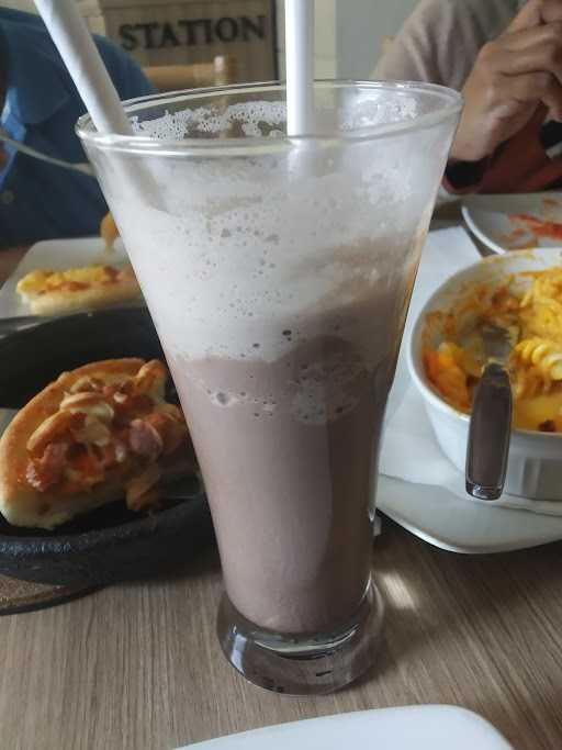 Pizza Hut Restoran - Sun City Mall Sidoarjo 4