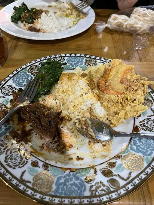 Rumah Makan Tanjuang Jaya Masakan Padang 1