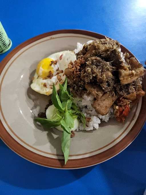 Sego Babat Dan Rawon Bu Kus 9