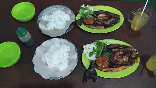 Warung Lesehan Ikan Bakar Pendowo 1