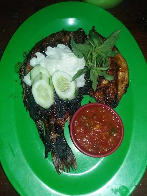 Warung Lesehan Ikan Bakar Pendowo 2