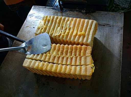 Roti Bakar Bandung Az-Zahra 8