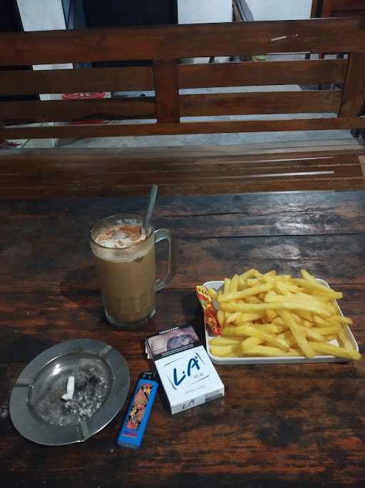 Noms Kopi Salatiga (Warung Kopi Klotok) 8